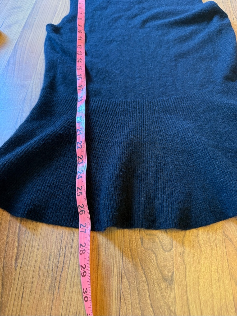 Sleeveless Black Turtleneck Peplum Knit Top 100% Cashmere - Picture 7 of 7